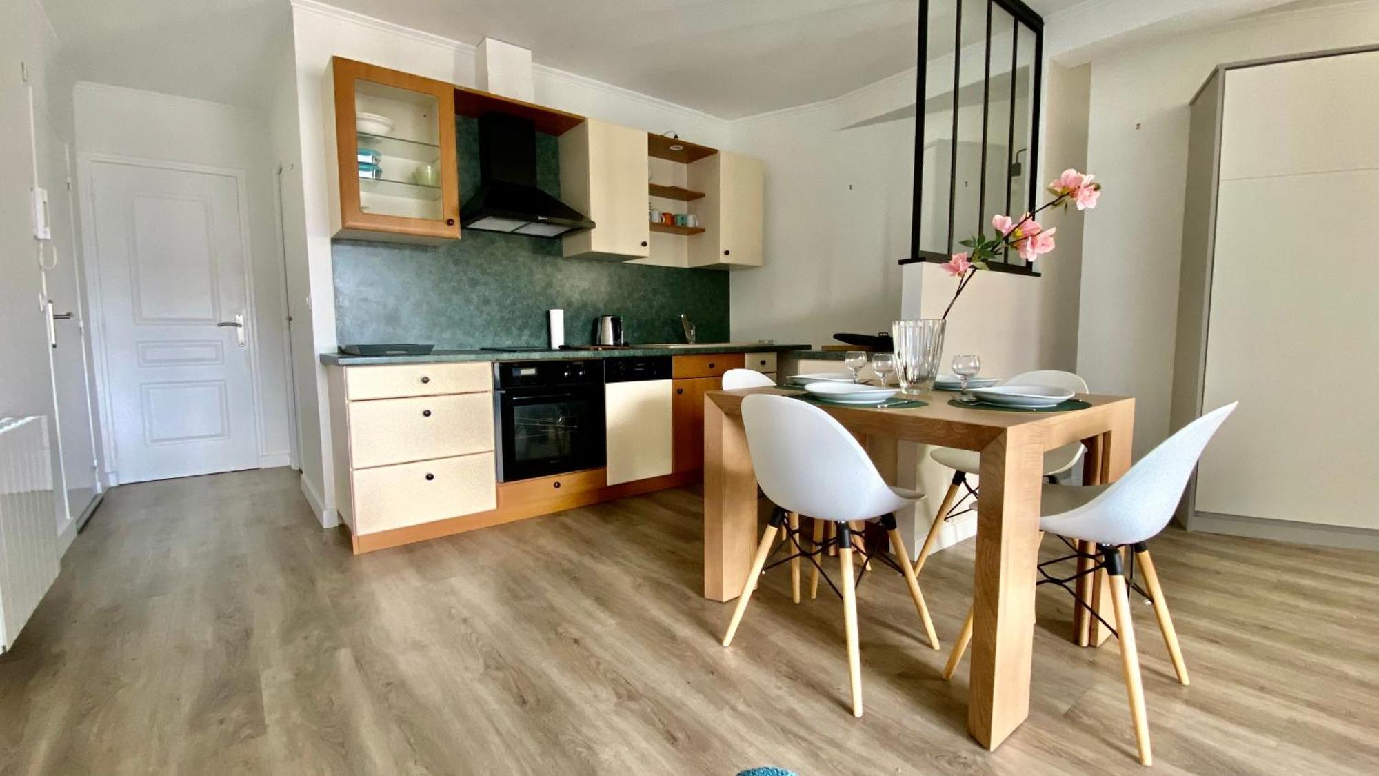 Appartement Avec Vue Mer Et Parking Bénodet Екстериор снимка